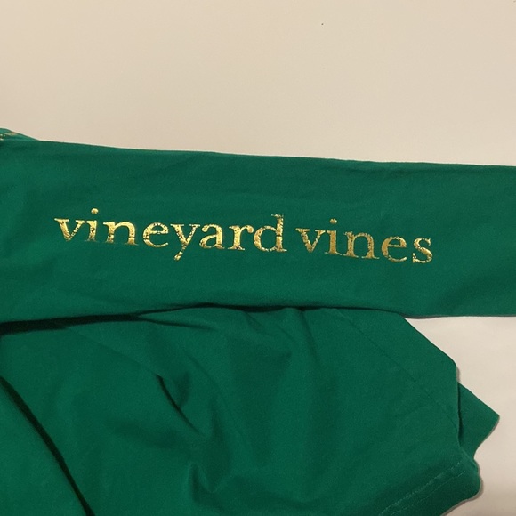 Vineyard Vine Women's Green Vintage Long Sleeve Whale  T Shirt  Size Small - Picture 4 of 6